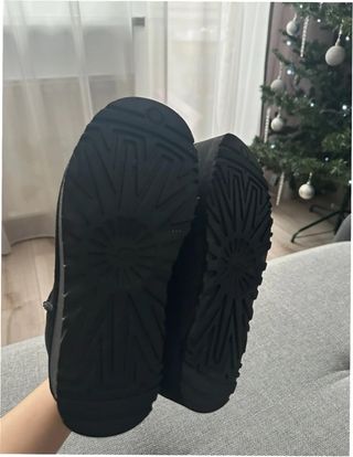 Stivali UGG Ultra Mini con piattaforma Taglia 39