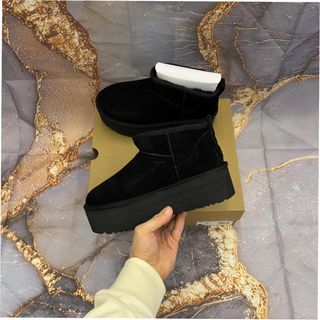 Stivali UGG Mini Piattaforma Taglia 37