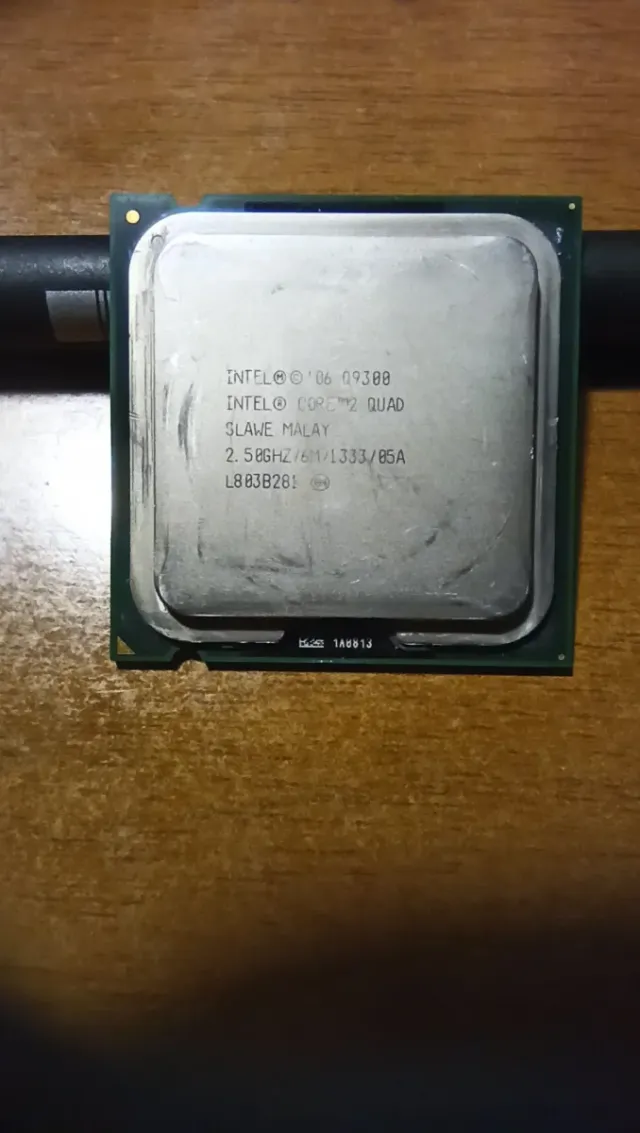 Intel Core2 Quad 9300 2.5GHz