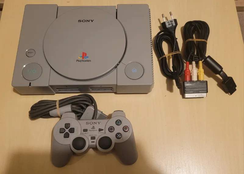 Consola Sony PS1 Gris + Mando y Cables