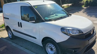 alquiler FIAT Doblò 2019