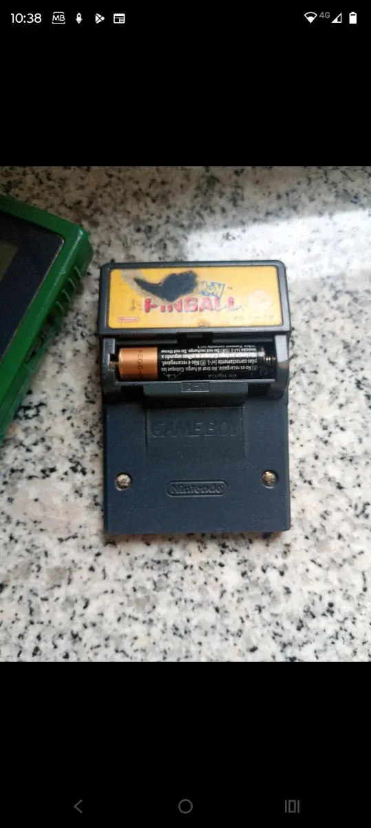 Game Boy Color con juego Pinball Pokémon afbeelding 4
