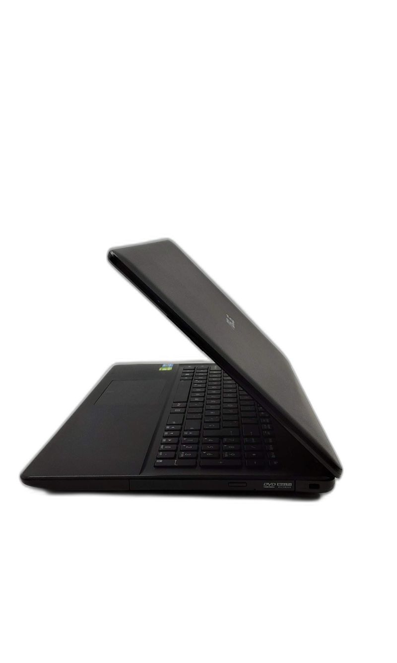 pc portatil asus x552c afbeelding 2