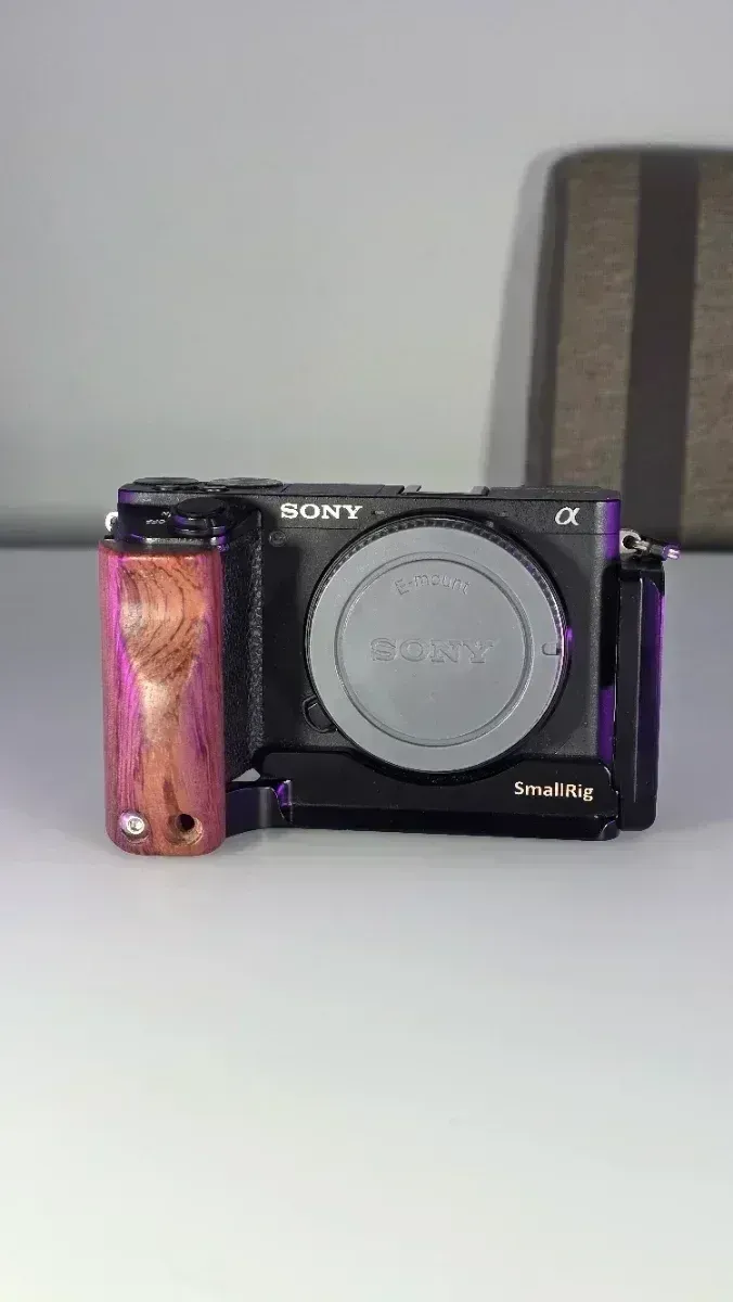 Empuñadura Smallrig Sony a6500