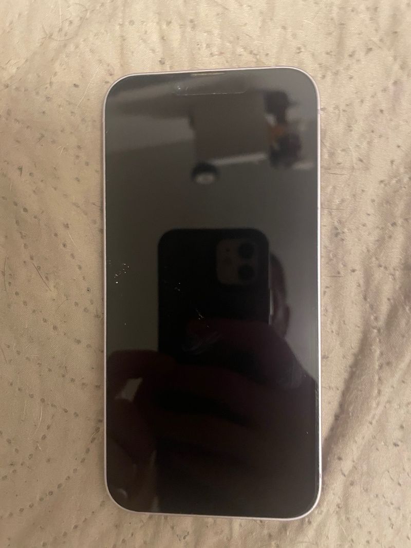 iPhone 14 128GB morado afbeelding 3