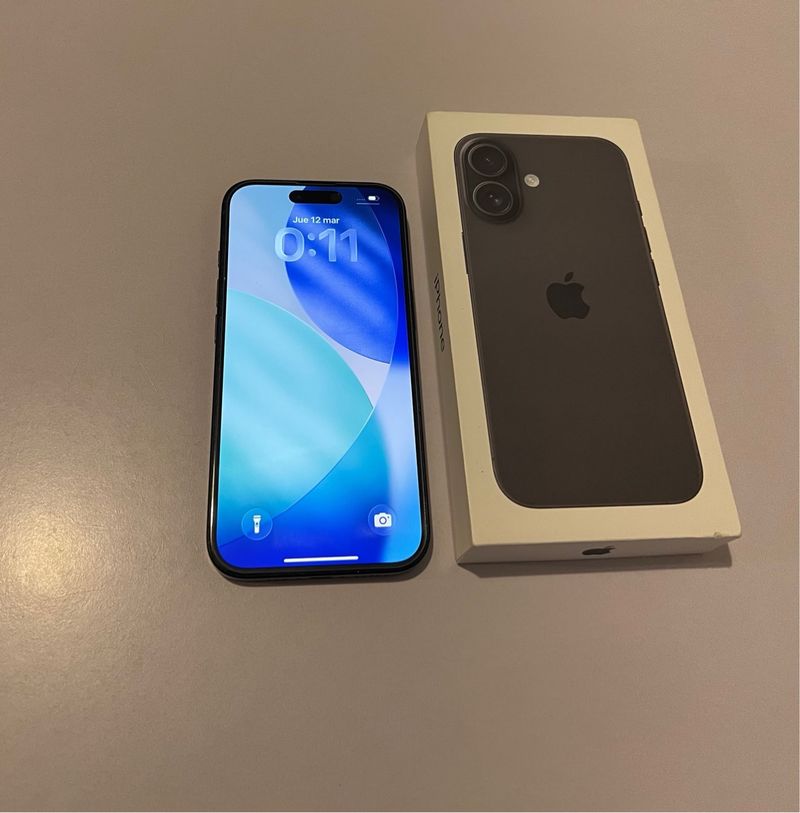 iPhone 16 Negro 128GB como nuevo
