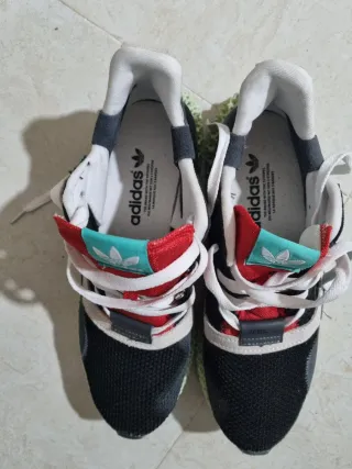 Zapatilla Adidas Hombre Negra y Gris