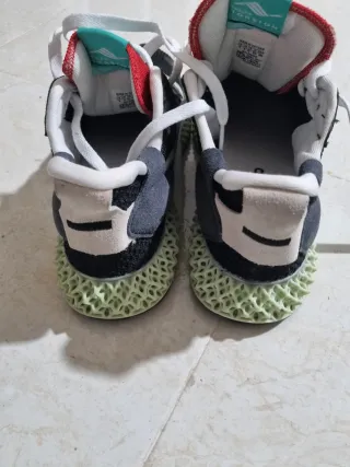 Zapatilla Adidas Hombre Negra y Gris