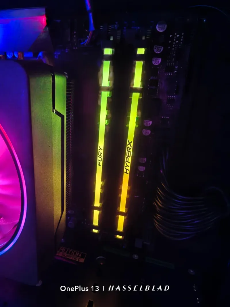 Memoria RAM Kingston Fury Renegade DDR4 8GB RGB afbeelding 4
