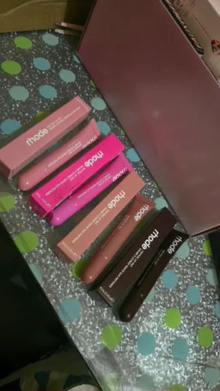 Rhode Peptide Lip Tint Bálsamo Labial