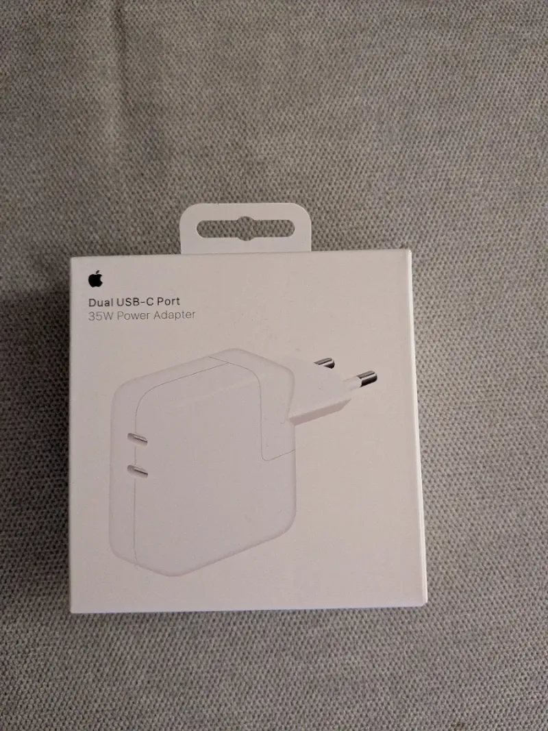 Adaptador Apple Dual USB-C 35W