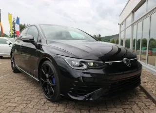 Volkswagen Golf 8R 2022, 320cv 4M