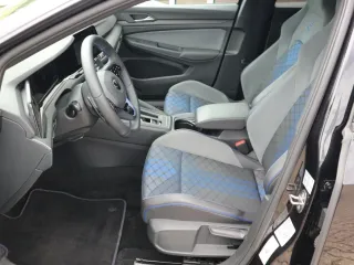 Volkswagen Golf 8R 2022, 320cv 4M