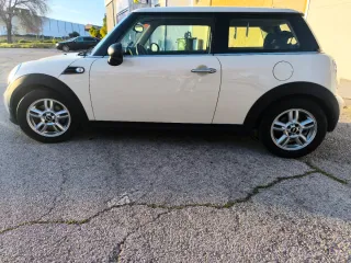 Mini Cooper Blanco 9962 HVG