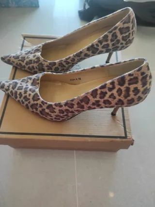 Tacones animal print DNV