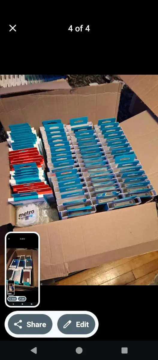 Bulk of phone cases an screen protector