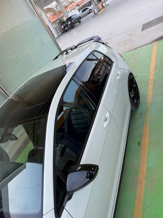 Volkswagen Golf  GTI PERFORMANCE