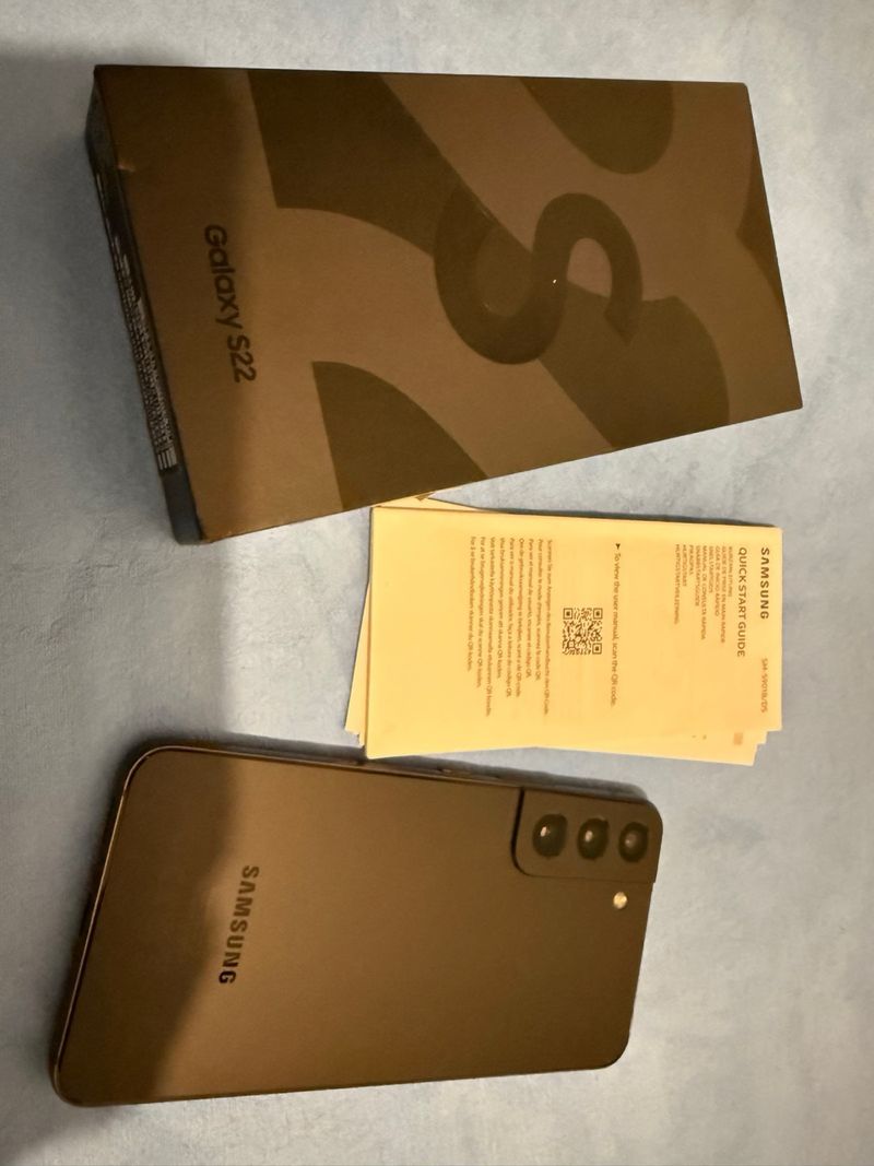 Samsung Galaxy S22 5G afbeelding 2