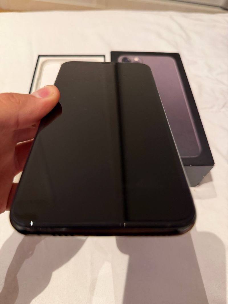 iPhone 11 Pro Max Space Gray afbeelding 3
