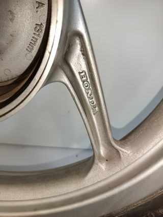 Llanta trasera Honda Vision 110 de 2017-2020