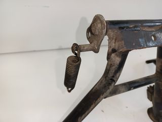 Caballete central Honda Vision 110 de 2017-2020