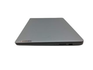 pc portatil lenovo 82v7