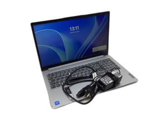 pc portatil lenovo 82v7