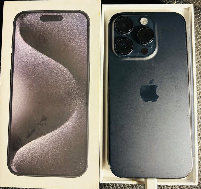 iPhone 15 Pro Negro/Gris