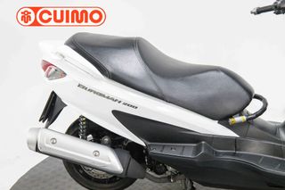SUZUKI BURGMAN 200