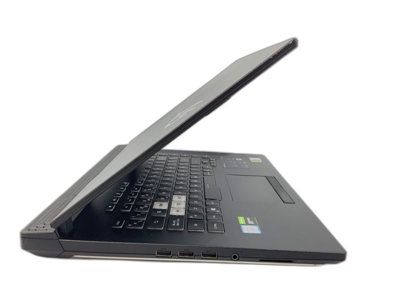 pc portatil asus g531g afbeelding 3