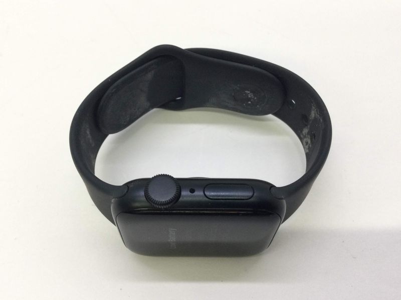 apple apple watch se 3 2025 40mm (gps) aluminio afbeelding 5