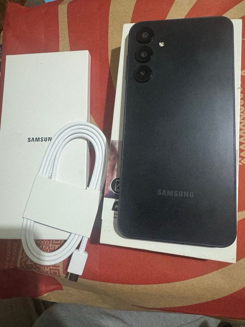 Samsung Galaxy A16 Negro afbeelding 2