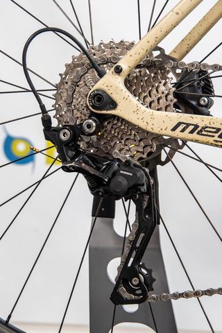 MEGAMO WEST 15 T-S BONE WHITE BICICLETA GRAVEL - Talla: S