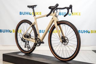 MEGAMO WEST 15 T-S BONE WHITE BICICLETA GRAVEL - Talla: S