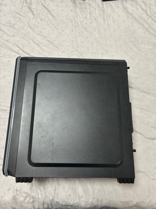 Caja PC Gaming con Ventana