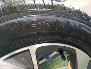 JUEGO LLANTAS KIA XCEED