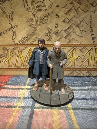 Figura de plomo, número 82 Frodo y Bilbo LOTR