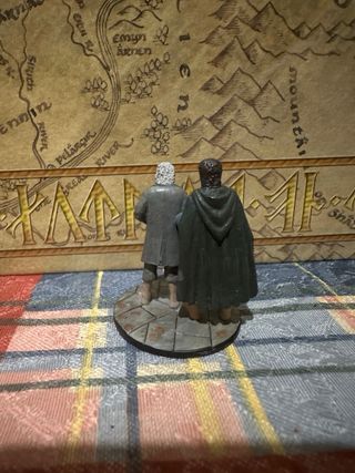 Figura de plomo, número 82 Frodo y Bilbo LOTR