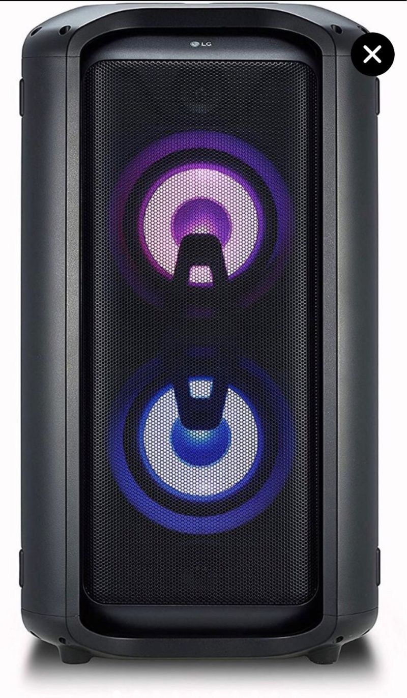 Altavoz LG Negro con Luces y bluetooth 600w