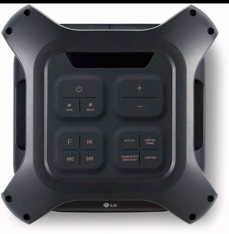Altavoz LG Negro con Luces y bluetooth 600w afbeelding 2