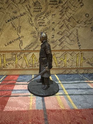 Figura de plomo número 80, rey Theoden LOTR