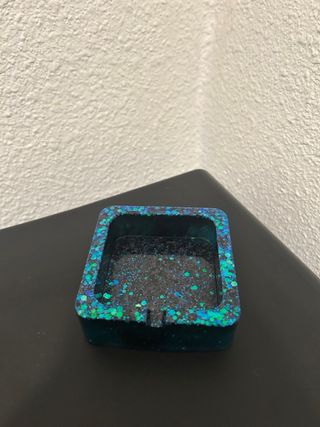 Cenicero artesanal con brillo