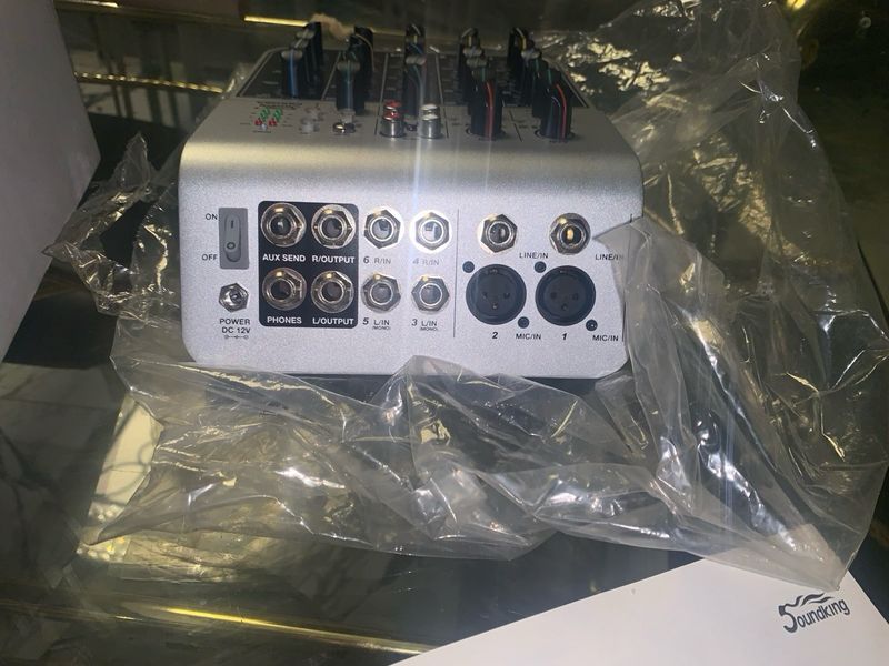 MIXO2AU Mezcladora 2 Canales XLR/Stereo afbeelding 4