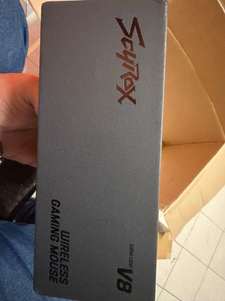 Ratón inalámbrico negro scyrox v8 inalámbrico