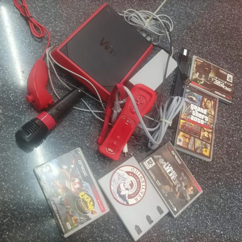 Consola Nintendo Wii Roja y Negra + Juegos afbeelding 2