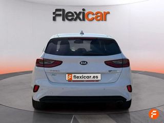 Kia Ceed 1.6 MHEV iMT 100kW (136CV) Drive