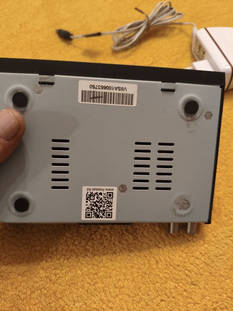 Receptor Satélite FREESAT V8 Super HD 1080P afbeelding 3