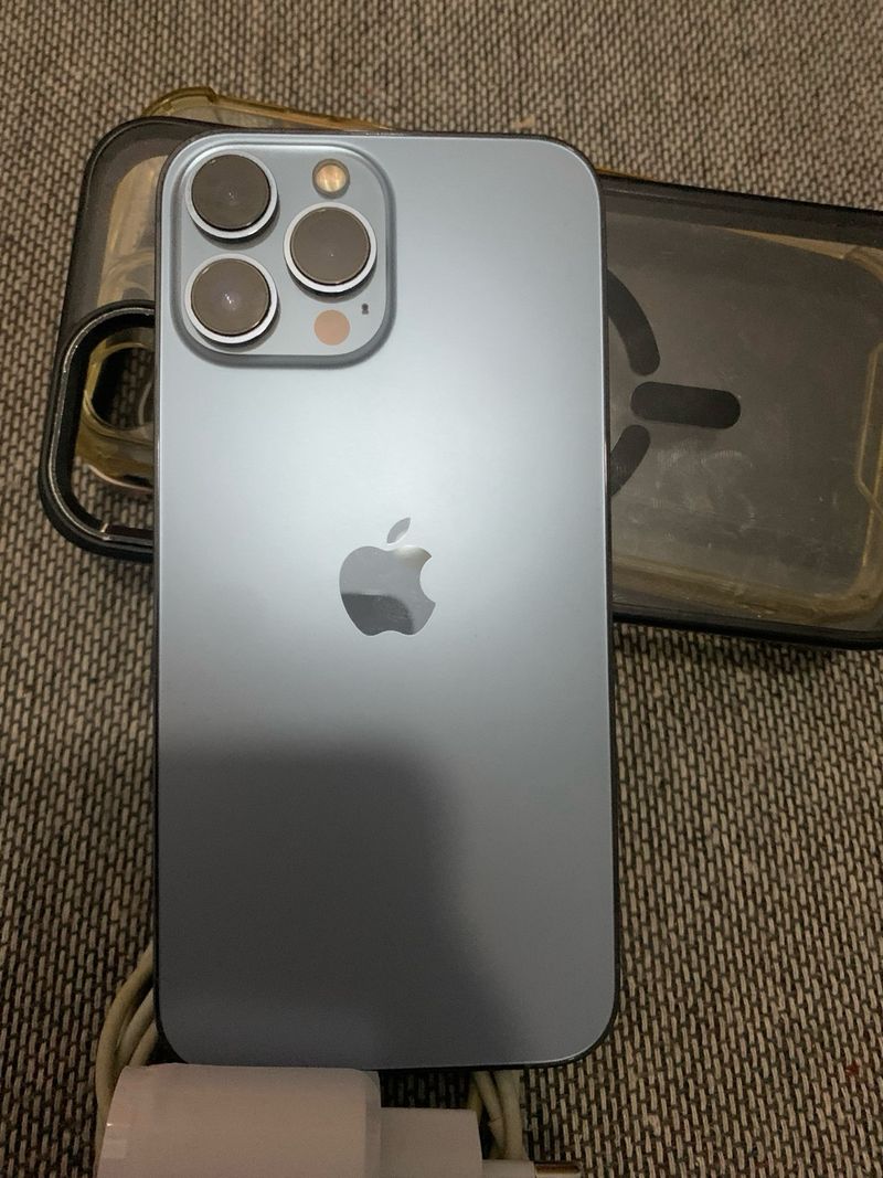 iPhone 13 Pro Max 128GB Azul afbeelding 2