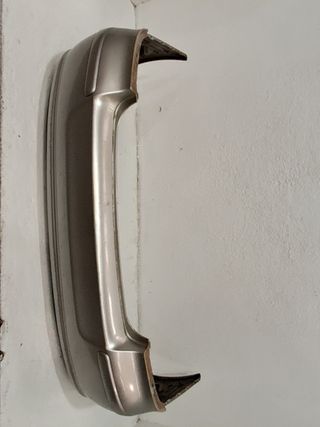 PARAGOLPES TRASERO TOYOTA AVENSIS