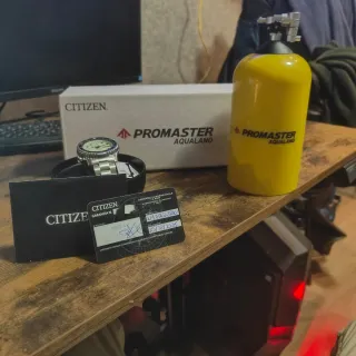 Citizen Promaster NY0040-50W "Radioactive" - FULL